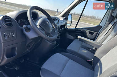 Грузовой фургон Renault Master 2016 в Радехове