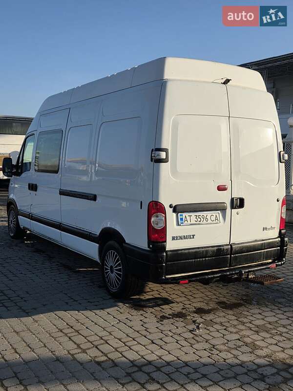 Вантажний фургон Renault Master 2004 в Івано-Франківську