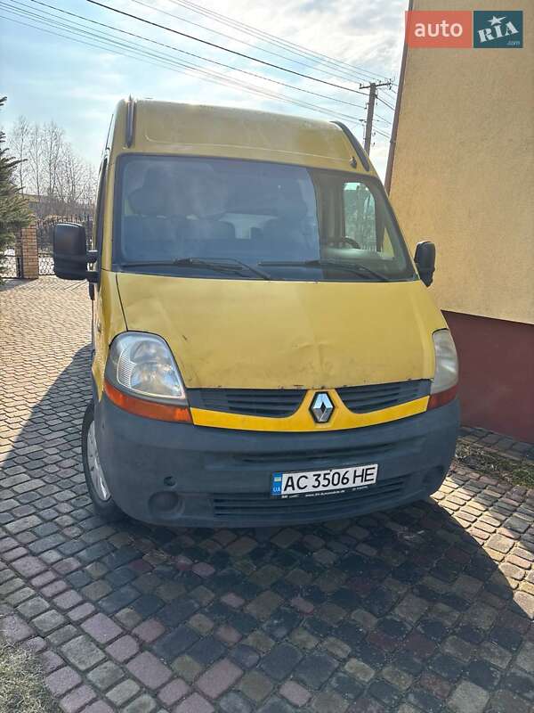 Грузовой фургон Renault Master 2003 в Шацке