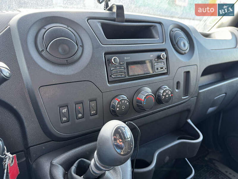 Тентованый Renault Master 2014 в Киеве