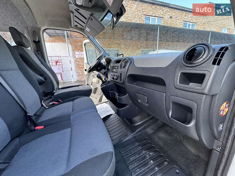 Микроавтобус Renault Master 2016 в Бердичеве фото 46 Микроавтобус Renault Master 2016 в Бердичеве