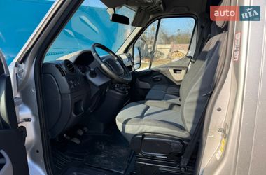 Вантажний фургон Renault Master 2016 в Дубні