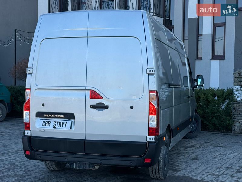 Вантажний фургон Renault Master 2019 в Стрию