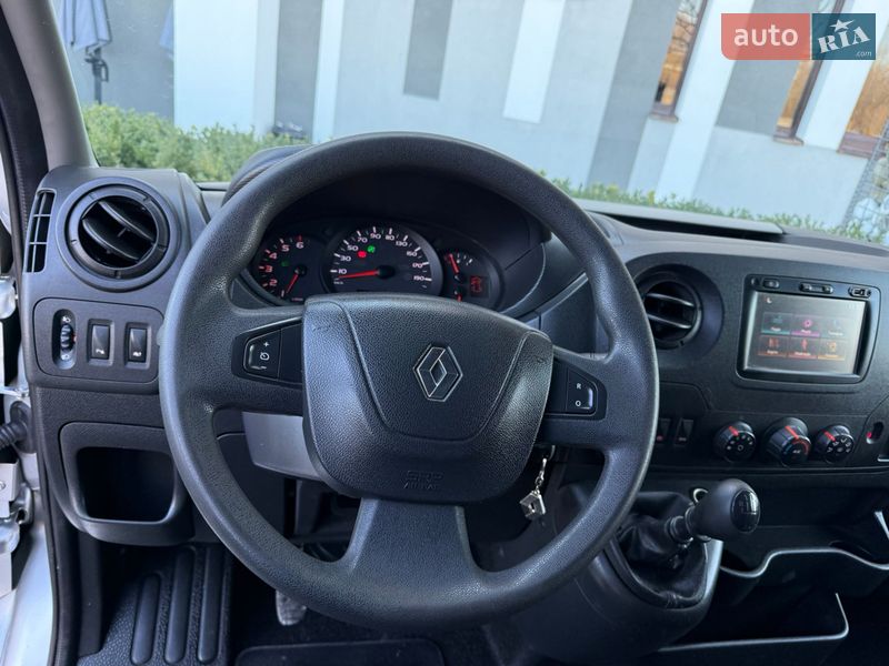Вантажний фургон Renault Master 2019 в Стрию