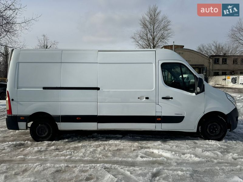Грузовой фургон Renault Master 2016 в Киеве