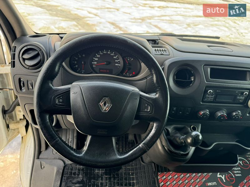 Грузовой фургон Renault Master 2016 в Киеве