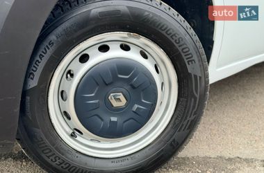 Грузопассажирский фургон Renault Master 2017 в Киеве