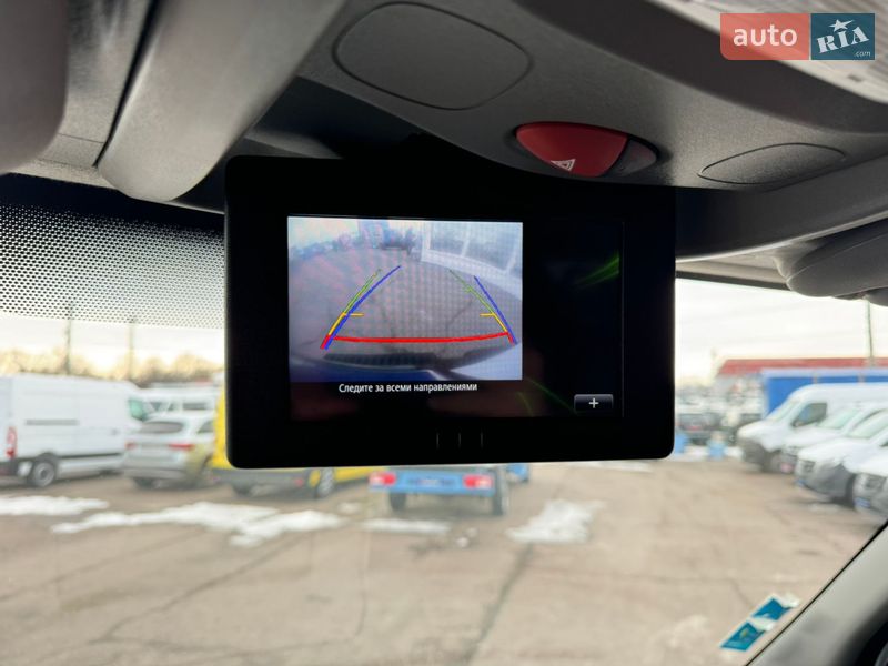 Вантажопасажирський фургон Renault Master 2017 в Києві