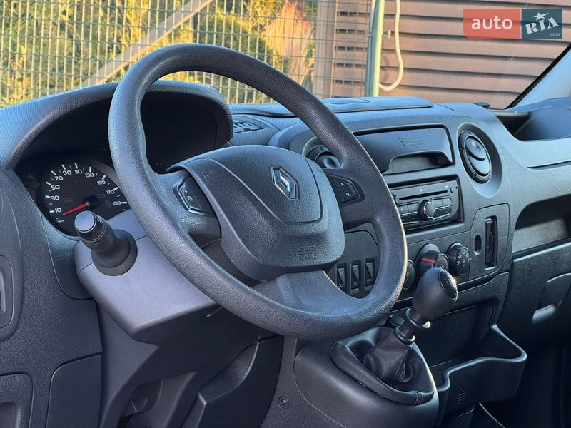 Грузовой фургон Renault Master 2019 в Стрые