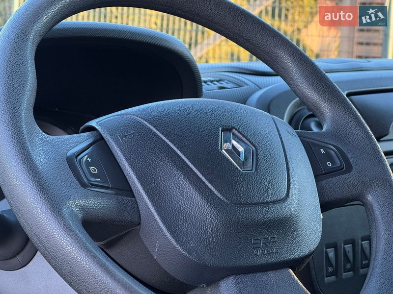 Грузовой фургон Renault Master 2019 в Стрые