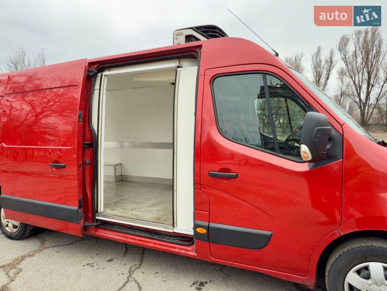 Рефрижератор Renault Master 2015 в Дніпрі