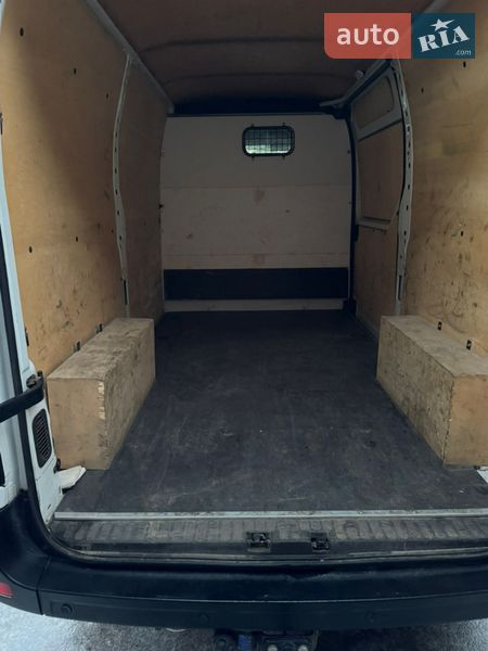Вантажний фургон Renault Master 2014 в Долинській