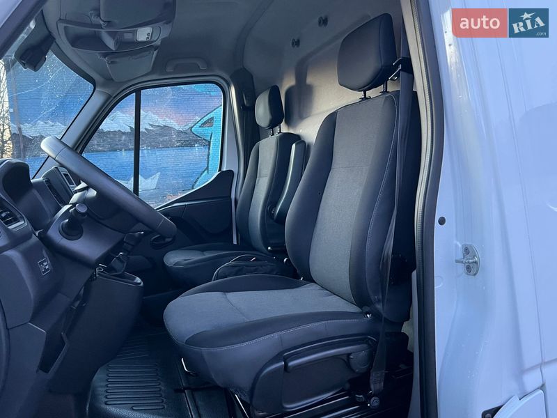 Грузовой фургон Renault Master 2021 в Луцке