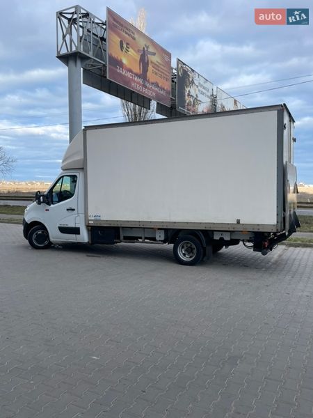 Вантажний фургон Renault Master 2016 в Одесі