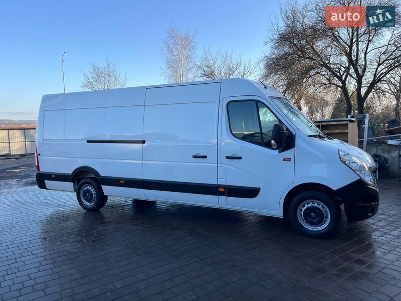 Грузовой фургон Renault Master 2017 в Дубно