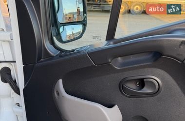 Грузовой фургон Renault Master 2017 в Мукачево