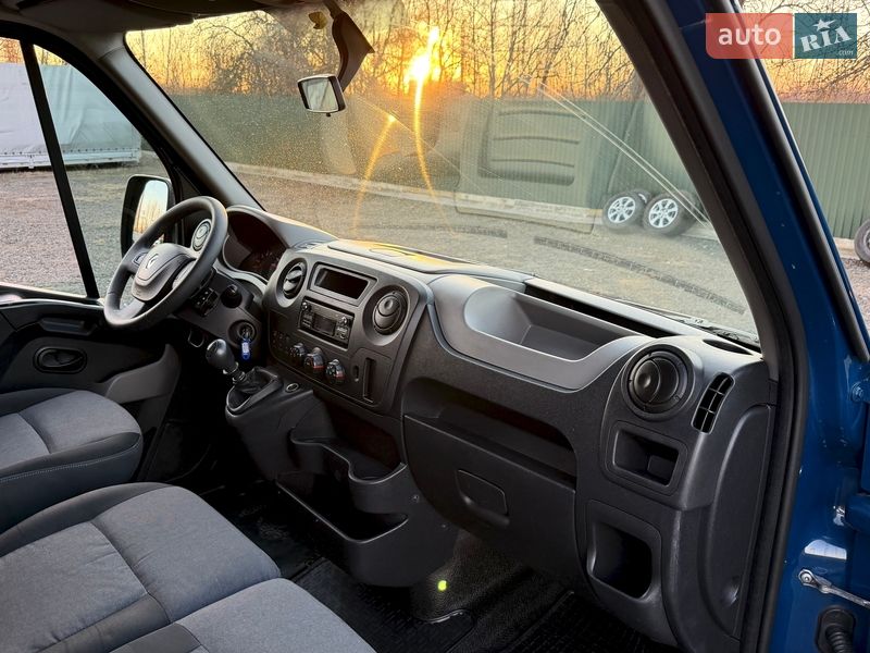 Тентованый Renault Master 2017 в Ковеле