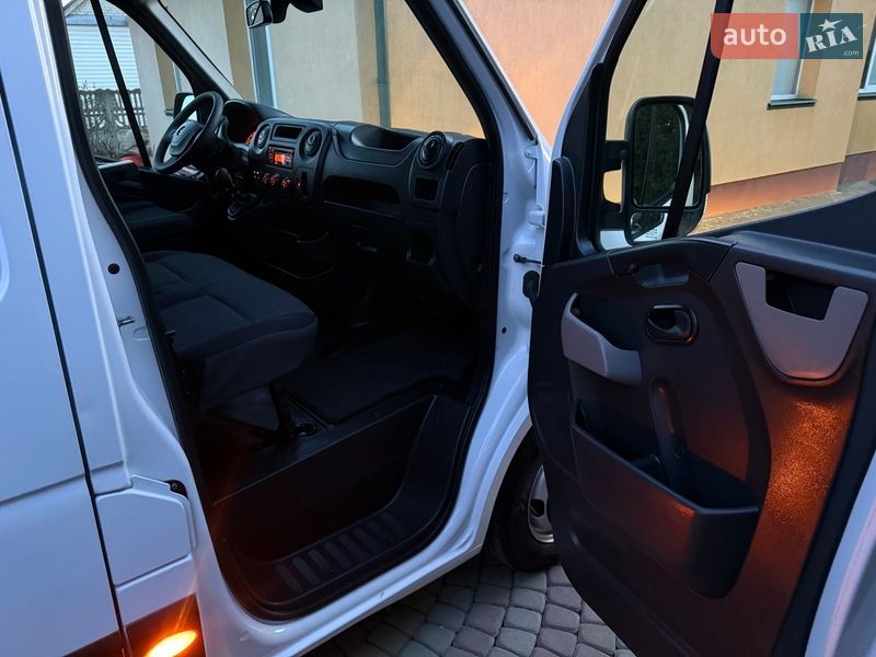 Вантажний фургон Renault Master 2018 в Ковелі