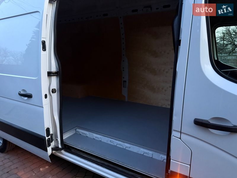 Вантажний фургон Renault Master 2018 в Ковелі