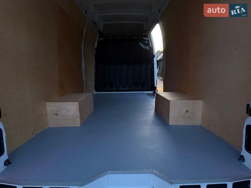 Вантажний фургон Renault Master 2018 в Ковелі