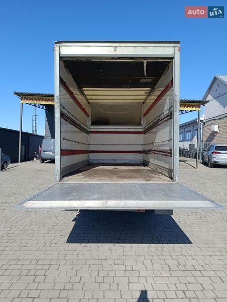 Вантажний фургон Renault Master 2016 в Звенигородці