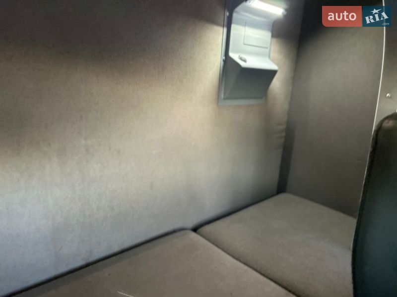 Тентованый Renault Master 2022 в Хусте