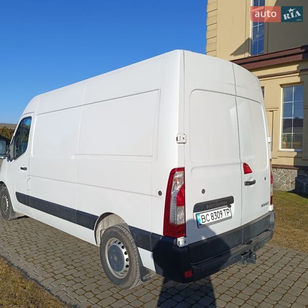Грузовой фургон Renault Master 2018 в Почаеве