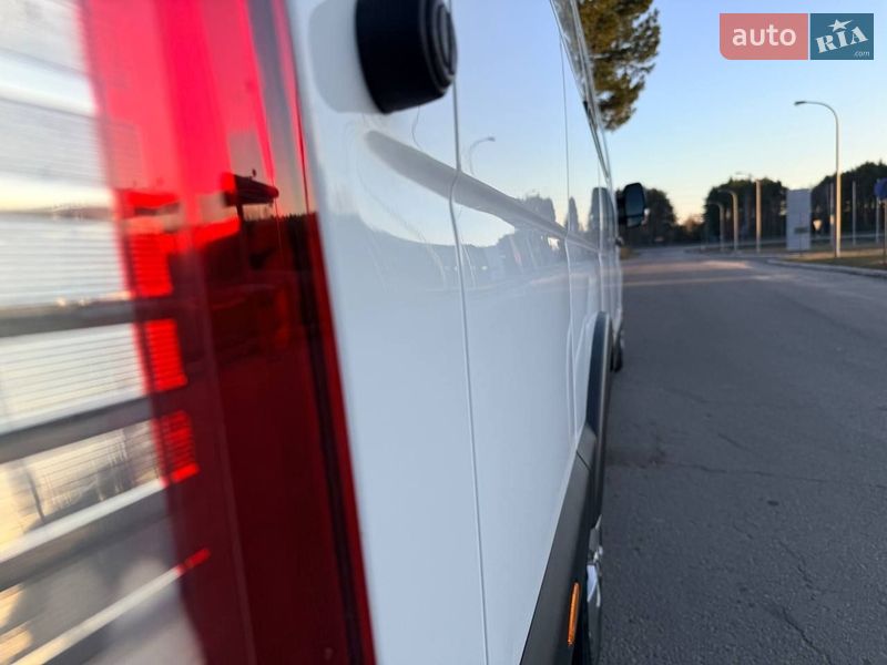 Грузовой фургон Renault Master 2021 в Киеве