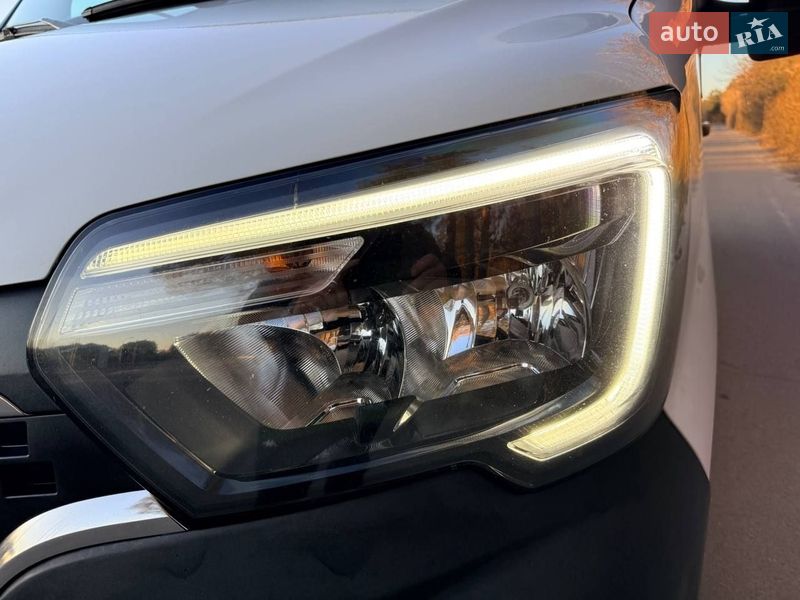 Грузовой фургон Renault Master 2021 в Киеве