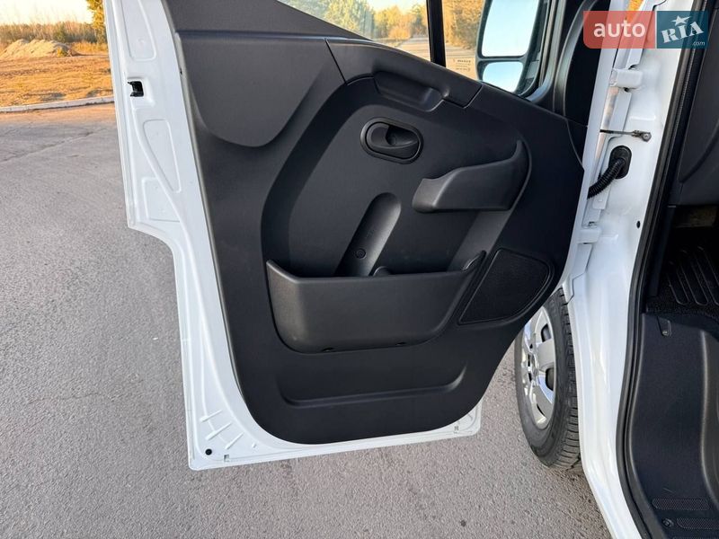 Грузовой фургон Renault Master 2021 в Киеве