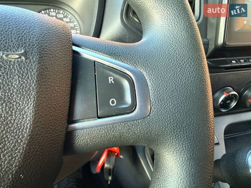 Грузовой фургон Renault Master 2021 в Киеве