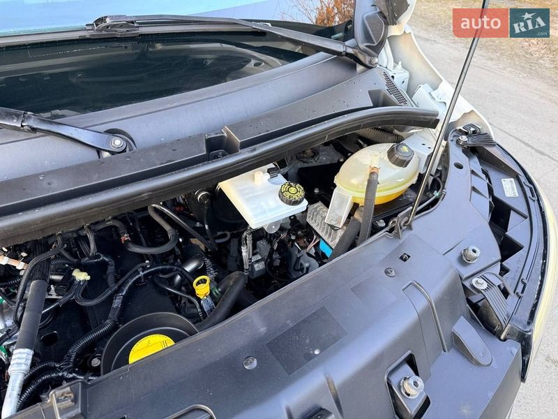 Грузовой фургон Renault Master 2021 в Киеве