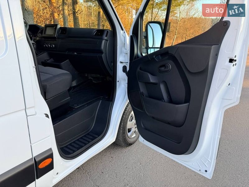 Грузовой фургон Renault Master 2021 в Киеве