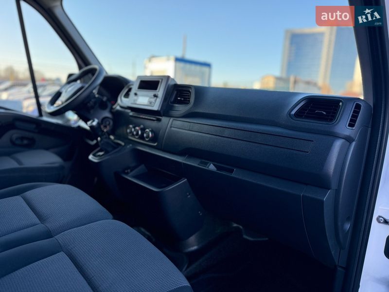 Грузовой фургон Renault Master 2021 в Киеве