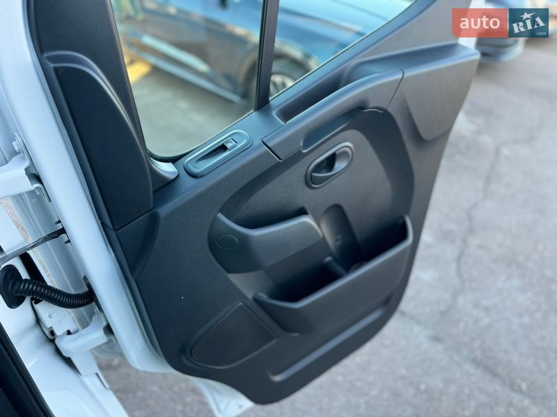 Грузовой фургон Renault Master 2021 в Киеве