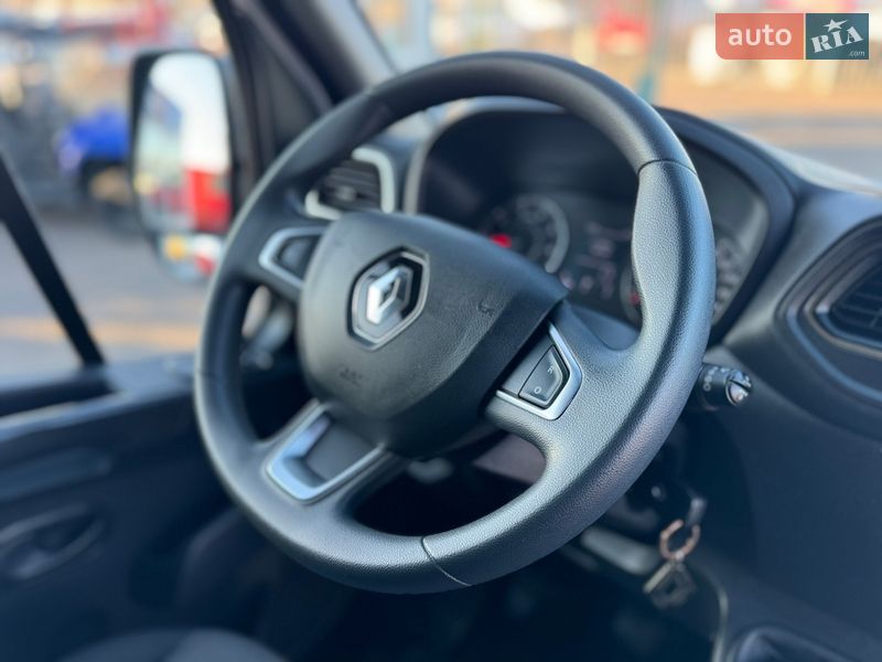 Грузовой фургон Renault Master 2021 в Киеве