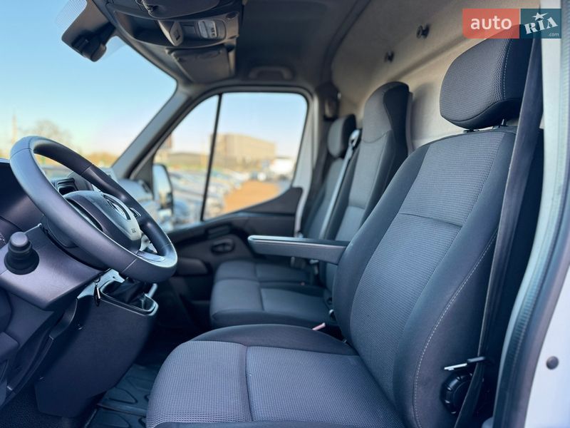 Грузовой фургон Renault Master 2021 в Киеве