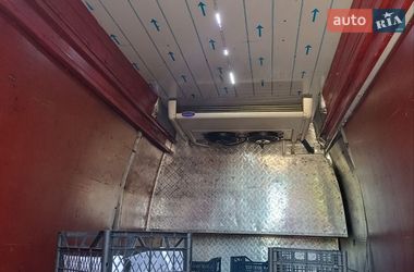 Вантажний фургон Renault Master 2015 в Сумах