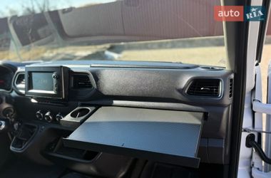 Вантажний фургон Renault Master 2021 в Києві