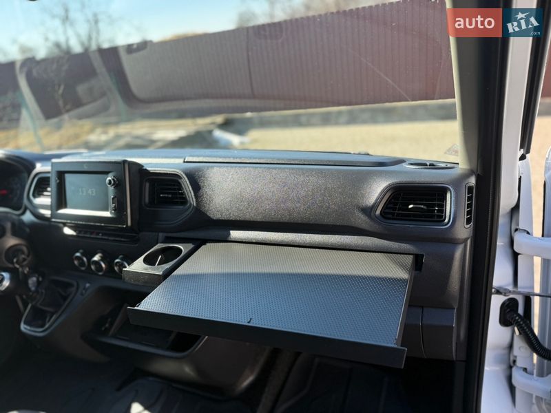 Вантажний фургон Renault Master 2021 в Києві