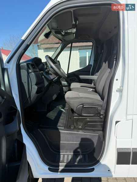 Грузовой фургон Renault Master 2021 в Киеве