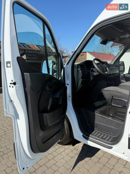 Вантажний фургон Renault Master 2021 в Києві