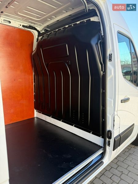 Вантажний фургон Renault Master 2021 в Києві