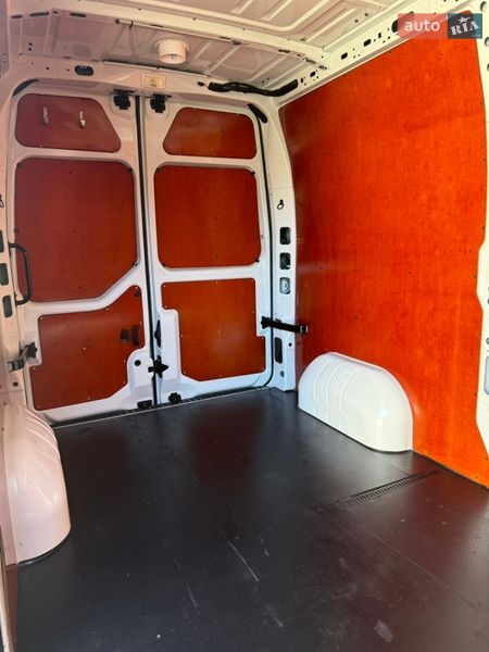 Вантажний фургон Renault Master 2021 в Києві