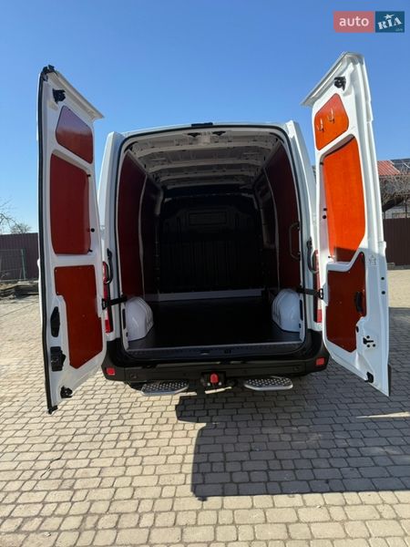 Грузовой фургон Renault Master 2021 в Киеве