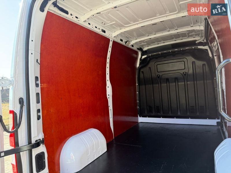 Грузовой фургон Renault Master 2021 в Киеве