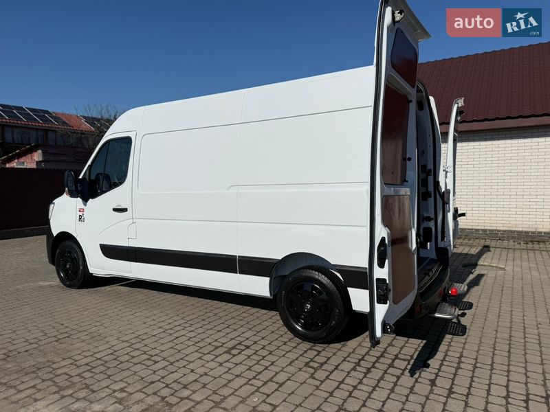 Вантажний фургон Renault Master 2021 в Києві