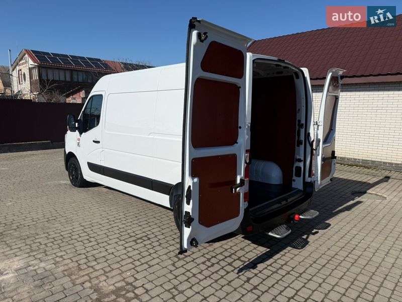 Вантажний фургон Renault Master 2021 в Києві