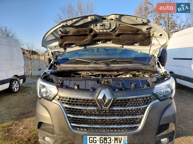 Грузовой фургон Renault Master 2023 в Ивано-Франковске