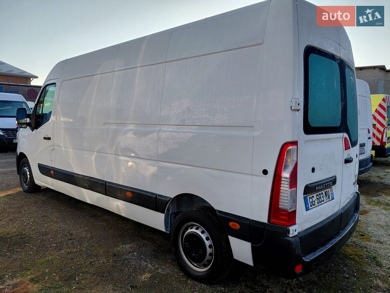 Грузовой фургон Renault Master 2023 в Ивано-Франковске